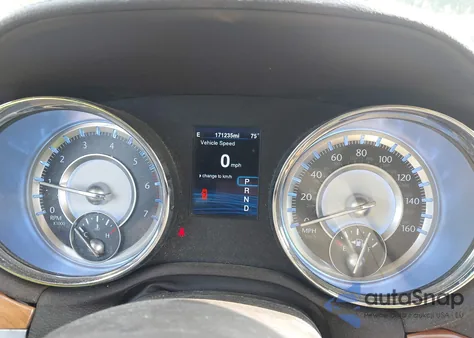 2013 Chrysler 300C Awd из США, поврежденный, VIN 2C3CCAKT6DH712522